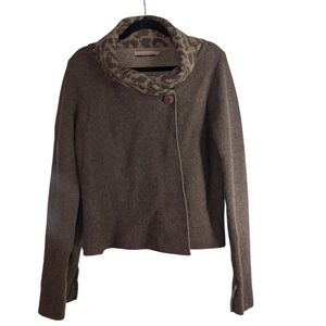 Made In Italy Wool Brown Sweater with Patterned Collar